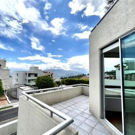 Rent this 2 bed apartment on Oe2 in 170903, Cumbaya