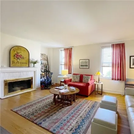 Image 5 - Midland Avenue, Village of Bronxville, NY 10707, USA - Condo for rent