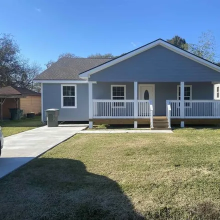 Buy this 3 bed house on 3217 27th Street in Port Arthur, TX 77642