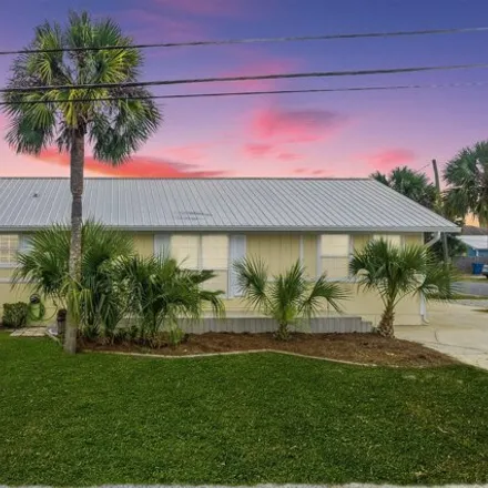 Buy this 3 bed house on 7328 Sunset Avenue in Lower Grand Lagoon, Panama City Beach