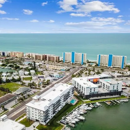 Image 3 - 150th Avenue & #460, Tom Stuart Causeway, Madeira Beach, FL 33708, USA - Condo for rent