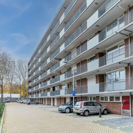 Rent this 3 bed apartment on Cederstraat 39 in 5037 JB Tilburg, Netherlands