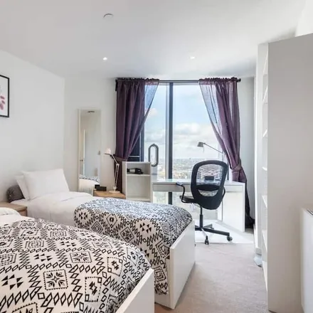 Rent this 1 bed apartment on London in SE1 6EG, United Kingdom