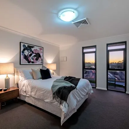 Rent this 3 bed townhouse on Northbridge Tunnel (East Bound) in Dalmeny Street, Perth WA 6003