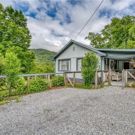 Image 2 - 91 Rueben Wooten Road, Elk Valley, Avery County, NC 28604, USA - House for sale