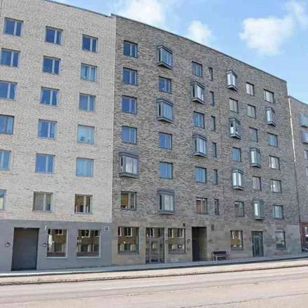 Rent this 4 bed apartment on Industrigatan 12 in 582 21 Linköping, Sweden