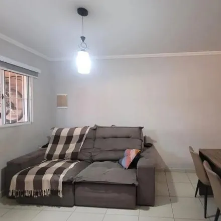 Buy this 2 bed house on Rua Sao Pedro in Vila Terezinha, São José dos Campos - SP