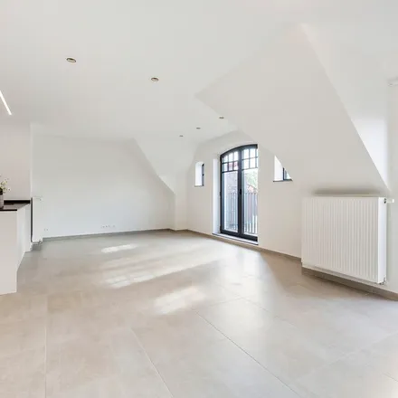 Rent this 2 bed apartment on Kasteelstraat 4 in 8755 Ruiselede, Belgium