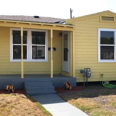 Buy this 2 bed house on 469 West Clark Drive in Corpus Christi, TX 78415