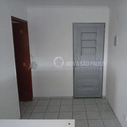 Rent this 1 bed apartment on Rua Shizuoka in Taboão, Diadema - SP