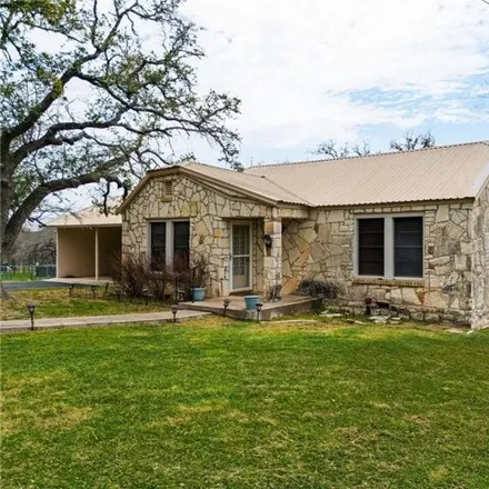 Buy this 5 bed house on 1004 North Ridge Street in Lampasas, TX 76550
