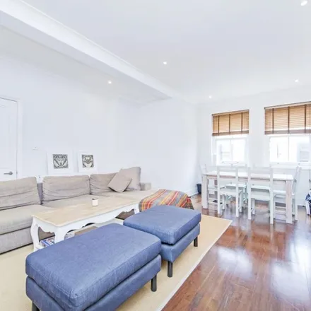 Rent this 3 bed apartment on 38 Weymouth Mews in East Marylebone, London