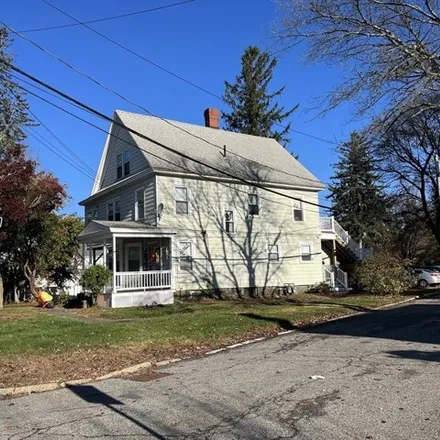Buy this 5 bed house on 256 Turnpike Street in North Andover, MA 01845