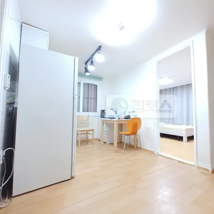 Image 3 - 서울특별시 마포구 서교동 476-30 - Apartment for rent