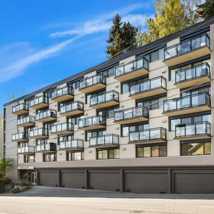 Buy this 1 bed condo on 1601 Taylor Avenue North in Seattle, WA 98109