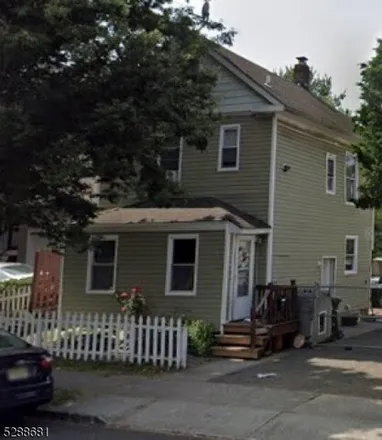 Rent this 3 bed house on 165 Broad Street in Summit, NJ 07901