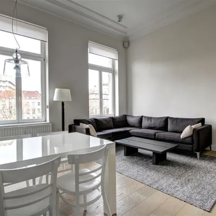 Rent this 1 bed apartment on Le Pitch-Pin in Place Eugène Flagey - Eugène Flageyplein, 1050 Ixelles - Elsene
