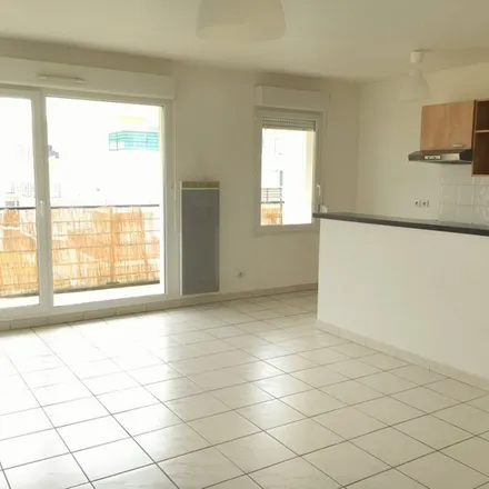 Rent this 2 bed apartment on 125 Avenue de Strasbourg in 57070 Metz, France