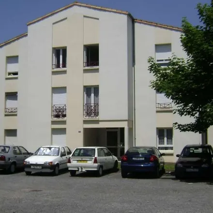 Image 2 - 1 bis Avenue des Martyrs de la Résistance, 79000 Niort, France - Apartment for rent
