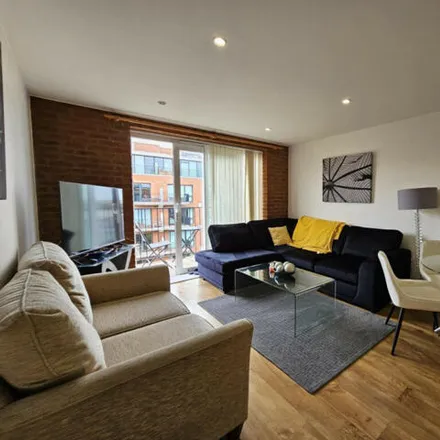 Rent this 2 bed room on Warehouse Court in Major Draper Street, London