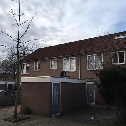 Rent this 3 bed apartment on Vreugdedans 34 in 2907 TJ Capelle aan den IJssel, Netherlands