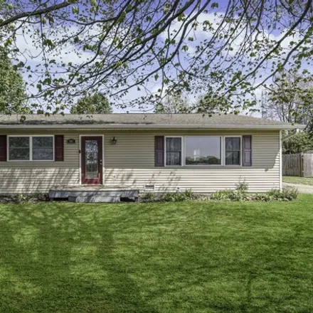 Buy this 3 bed house on 947 Berry Road in Johnson County, IN 46143