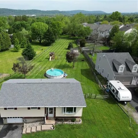 Buy this 4 bed house on 5225 Lanark Road in Center Valley, Upper Saucon