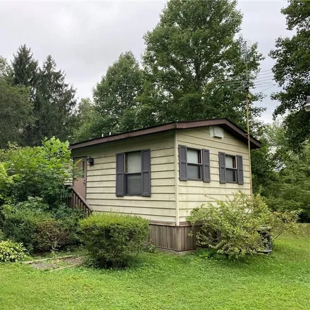 Buy this 3 bed house on 3698 Mohawk Trail in North Shenango Township, PA 16424