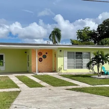 Image 1 - 2935 Southeast Morningside Boulevard, Port Saint Lucie, FL 34952, USA - House for sale