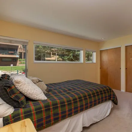 Rent this 3 bed condo on Vail in CO, 81657