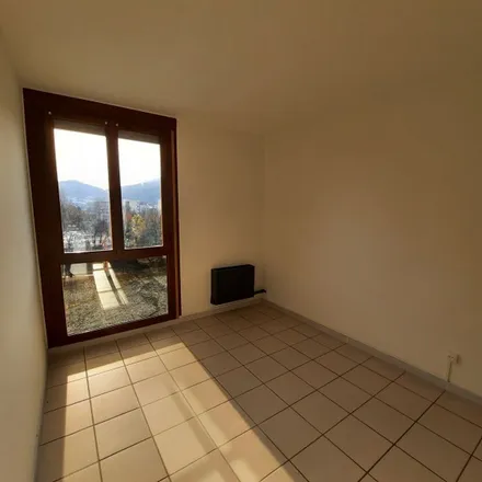 Rent this 3 bed apartment on 32 Rue du Faucigny in 74100 Annemasse, France