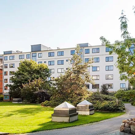 Rent this 2 bed apartment on Gamletullsgatan in 302 26 Halmstad, Sweden