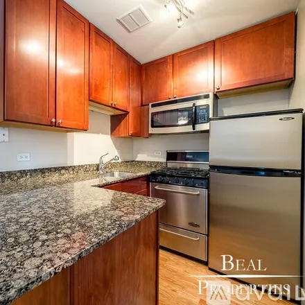 Image 2 - 625 W Wrightwood Ave, Unit CL-211 - Apartment for rent