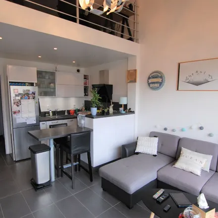 Rent this 2 bed apartment on 42Bis Avenue du Général de Gaulle in 77330 Ozoir-la-Ferrière, France