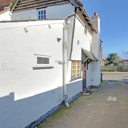 Image 2 - RH Newman, High Street, Watton-at-Stone, SG14 3YP, United Kingdom - Townhouse for sale