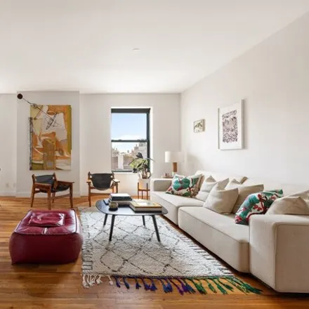Image 1 - The St George Tower, 111 Hicks Street, New York, NY 11201, USA - Apartment for sale