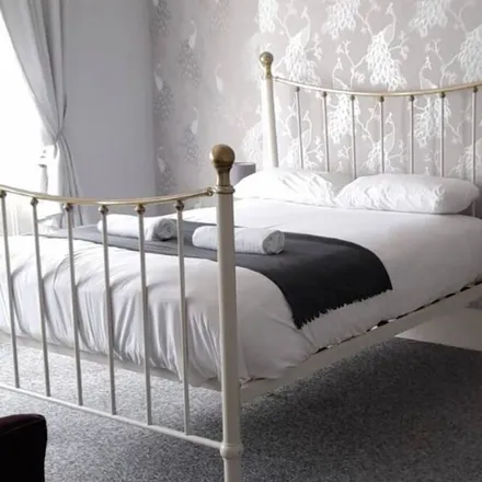 Rent this 2 bed apartment on Gateshead in NE10 9TD, United Kingdom