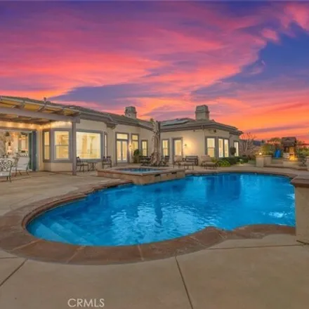 Image 4 - 4074 Suzie Circle, Corona, CA 92881, USA - House for sale