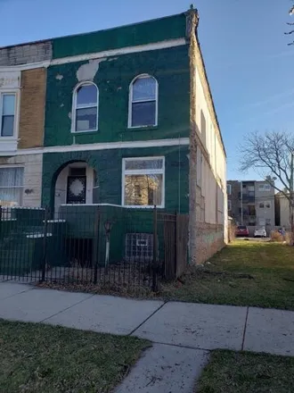 Buy this 4 bed house on 3409 West Fulton Boulevard in Chicago, IL 60624