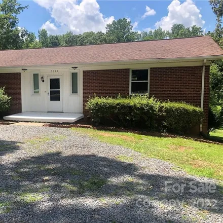 Image 1 - 5098 Irish Potato Road, Cold Springs, Cabarrus County, NC 28083, USA - House for sale