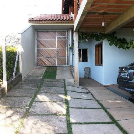 Buy this 3 bed house on Rua Lucio Gonçalves in Jardim Colonial I, Araçoiaba da Serra - SP