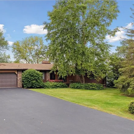 Image 1 - 455 Reflection Road, Apple Valley, MN 55124, USA - House for sale