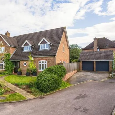 Buy this 4 bed house on 6 Scholar Place in Cumnor, OX2 9RD
