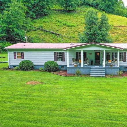 Buy this 4 bed house on 3981 Little Robinson Creek in Pike County, KY 41572