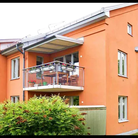 Rent this 2 bed apartment on Ombergsgatan 5 in 582 47 Linköping, Sweden