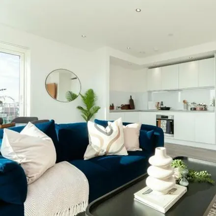 Rent this 3 bed apartment on 22 Thames Road in London, E16 2ZH