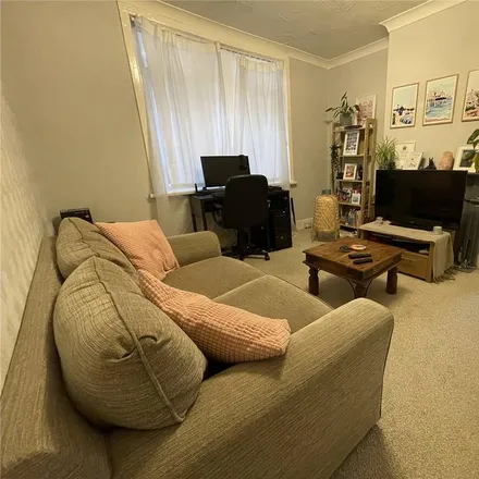 Image 2 - Brassey Road, Bournemouth, Christchurch and Poole, BH9 1PZ, United Kingdom - Apartment for rent