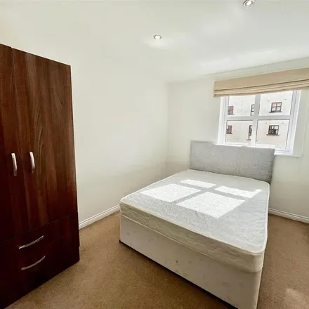 Image 5 - Curzon Place, Gateshead, NE8 2AR, United Kingdom - Apartment for rent