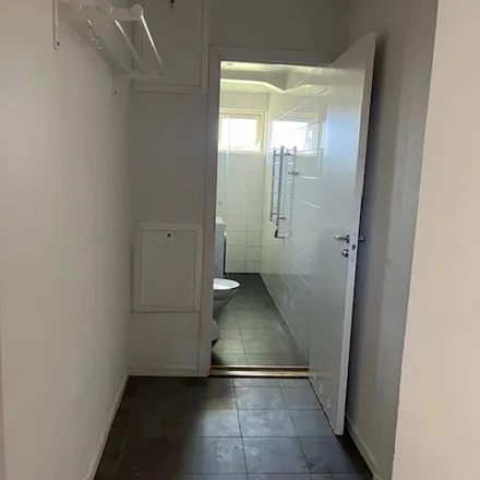 Rent this 2 bed apartment on Högtrycksgatan 11 in 418 42 Gothenburg, Sweden