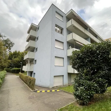 Rent this 4 bed apartment on Bahnhofstrasse 66 in 8957 Spreitenbach, Switzerland
